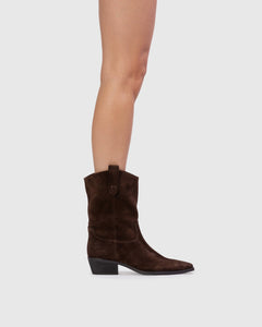 Casey 55 in Dark Brown Suede