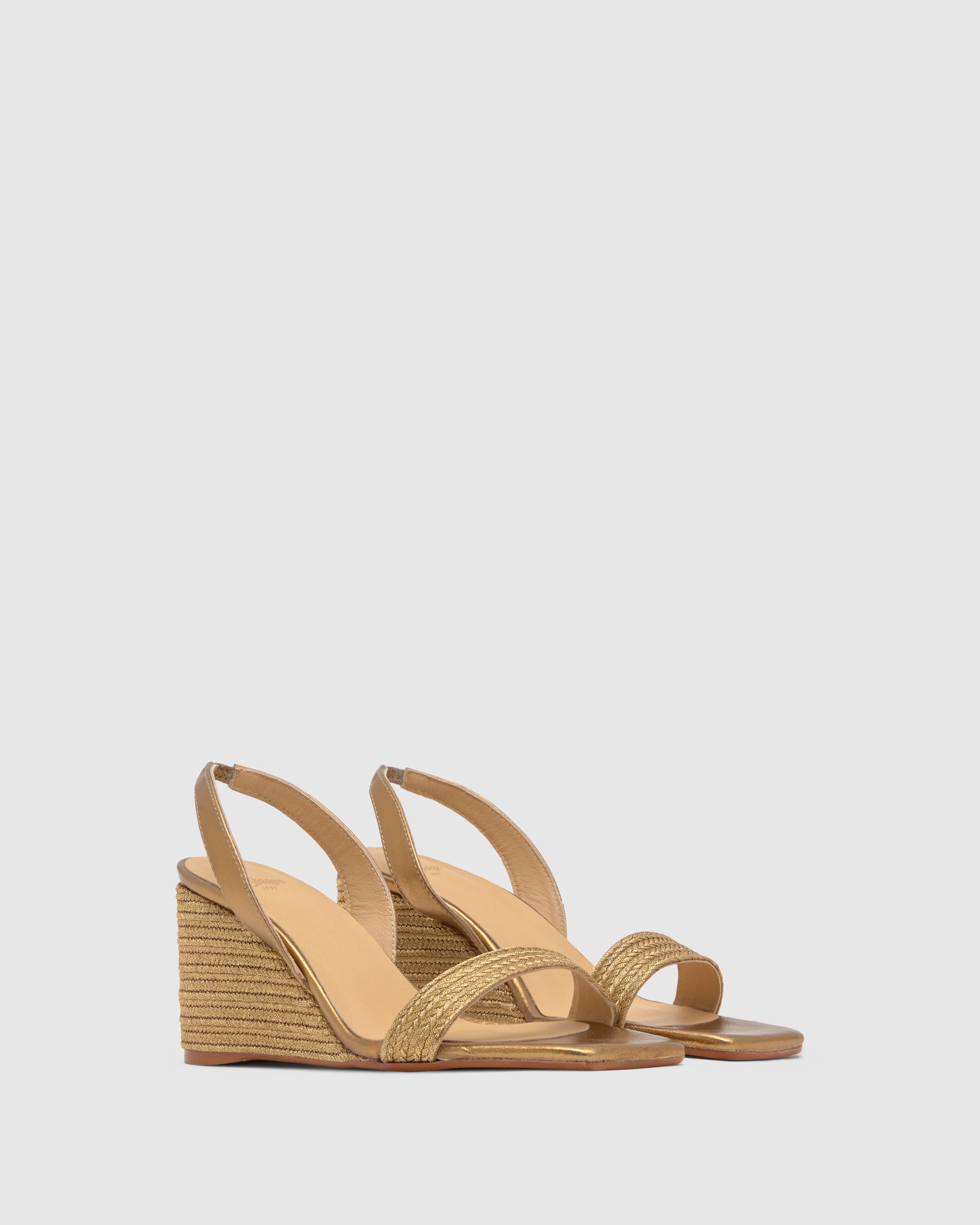 Barby in Old Gold