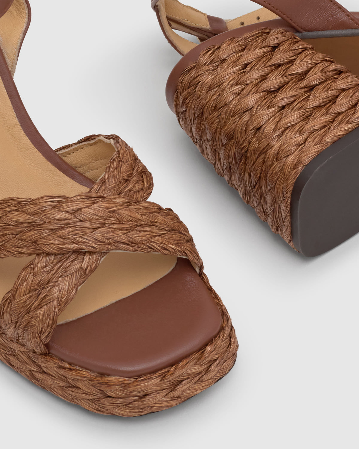 Valeriette in Chocolate Brown