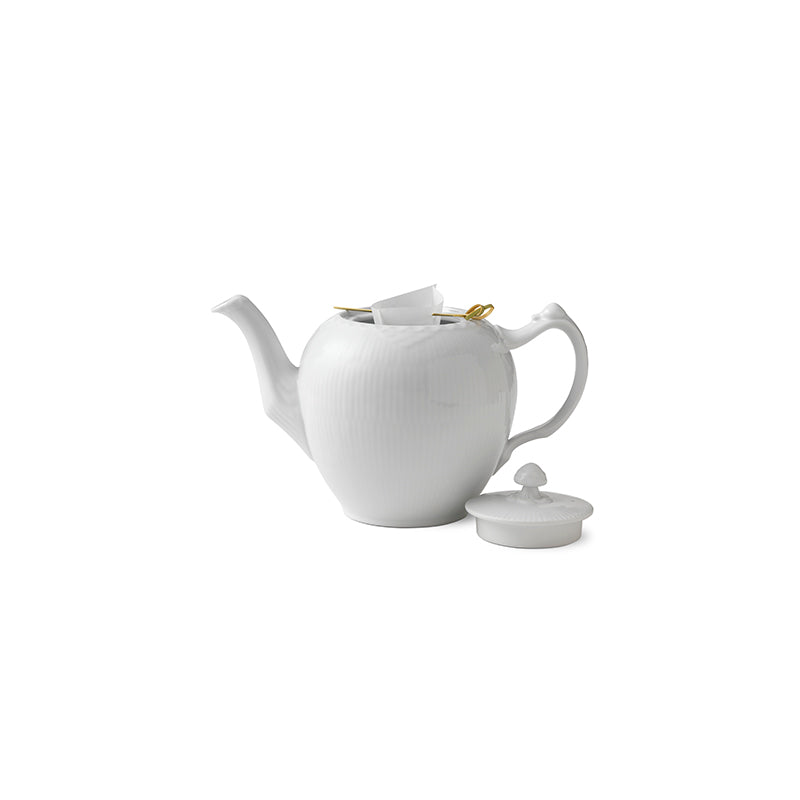 White Fluted Half Lace Teapot 100cl 1qt