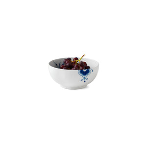 Blue Fluted Mega Bowl 180cl 1.9qt, 21cm 8.27"