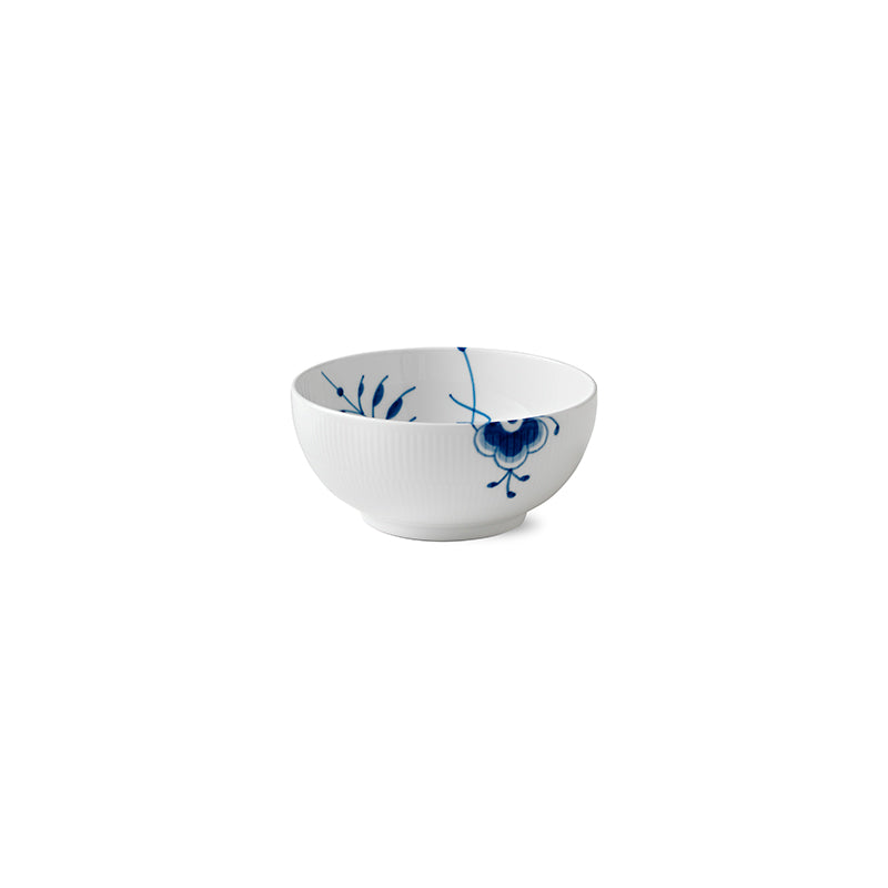 Blue Fluted Mega Bowl 180cl 1.9qt, 21cm 8.27"