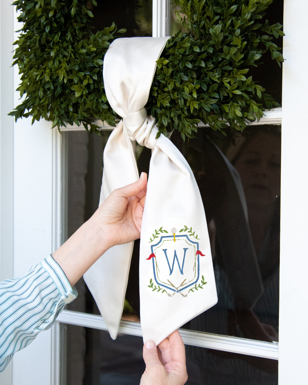 Golf Crest Wreath Sash