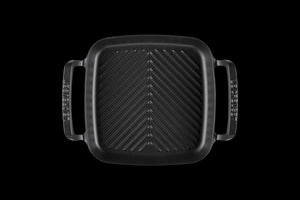 Alpine Outdoor Square Grill in Matte Black