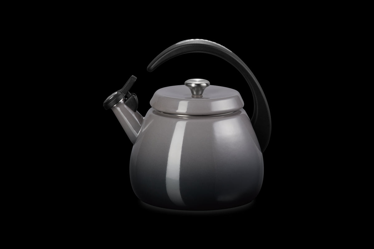Cloche Kettle in Oyster