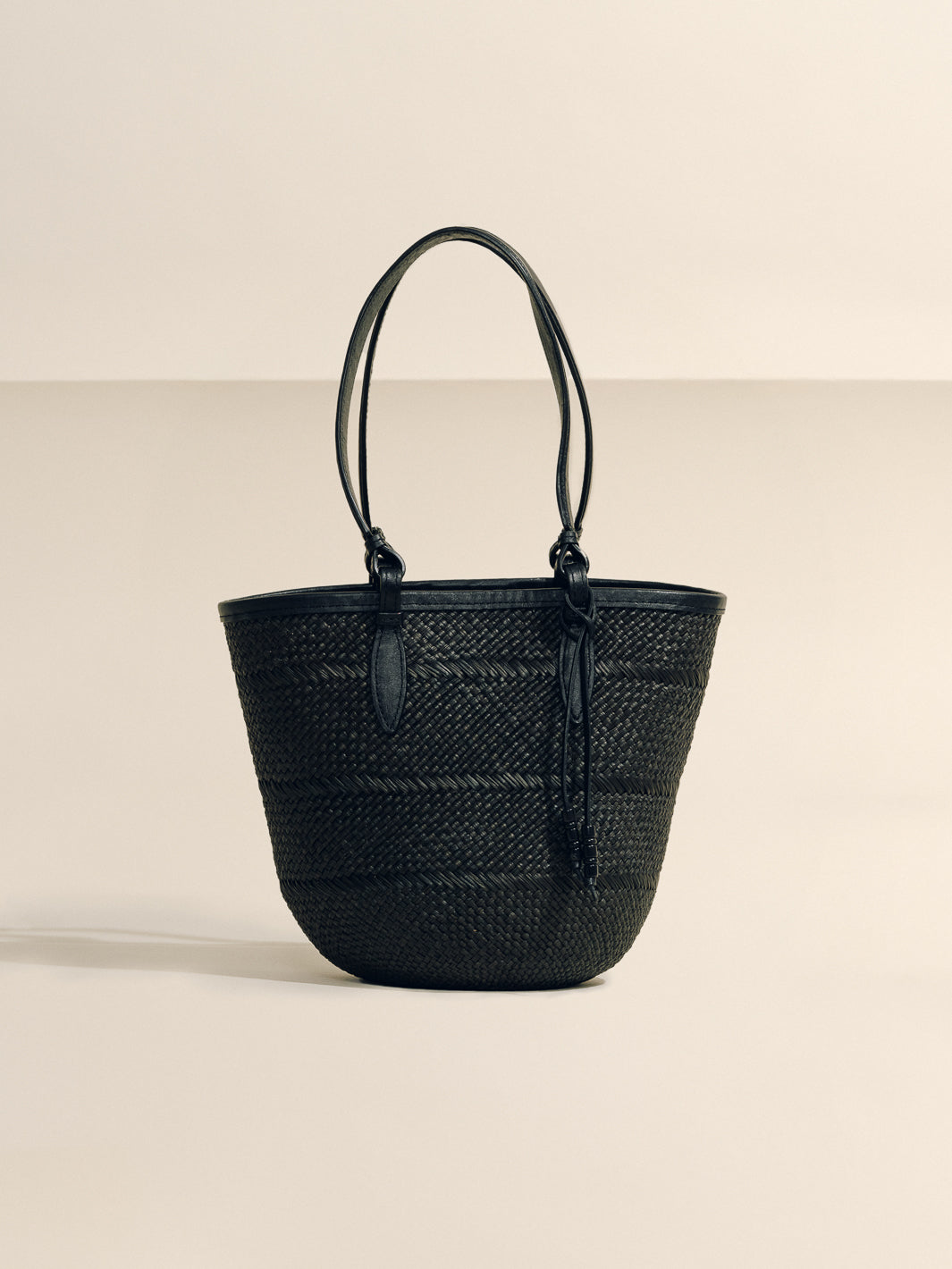 #color_black-black-natural-fiber