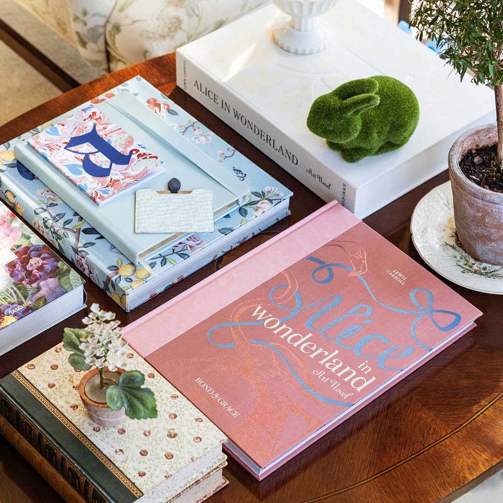 Alice in Wonderland Art Novel Collector’s Edition