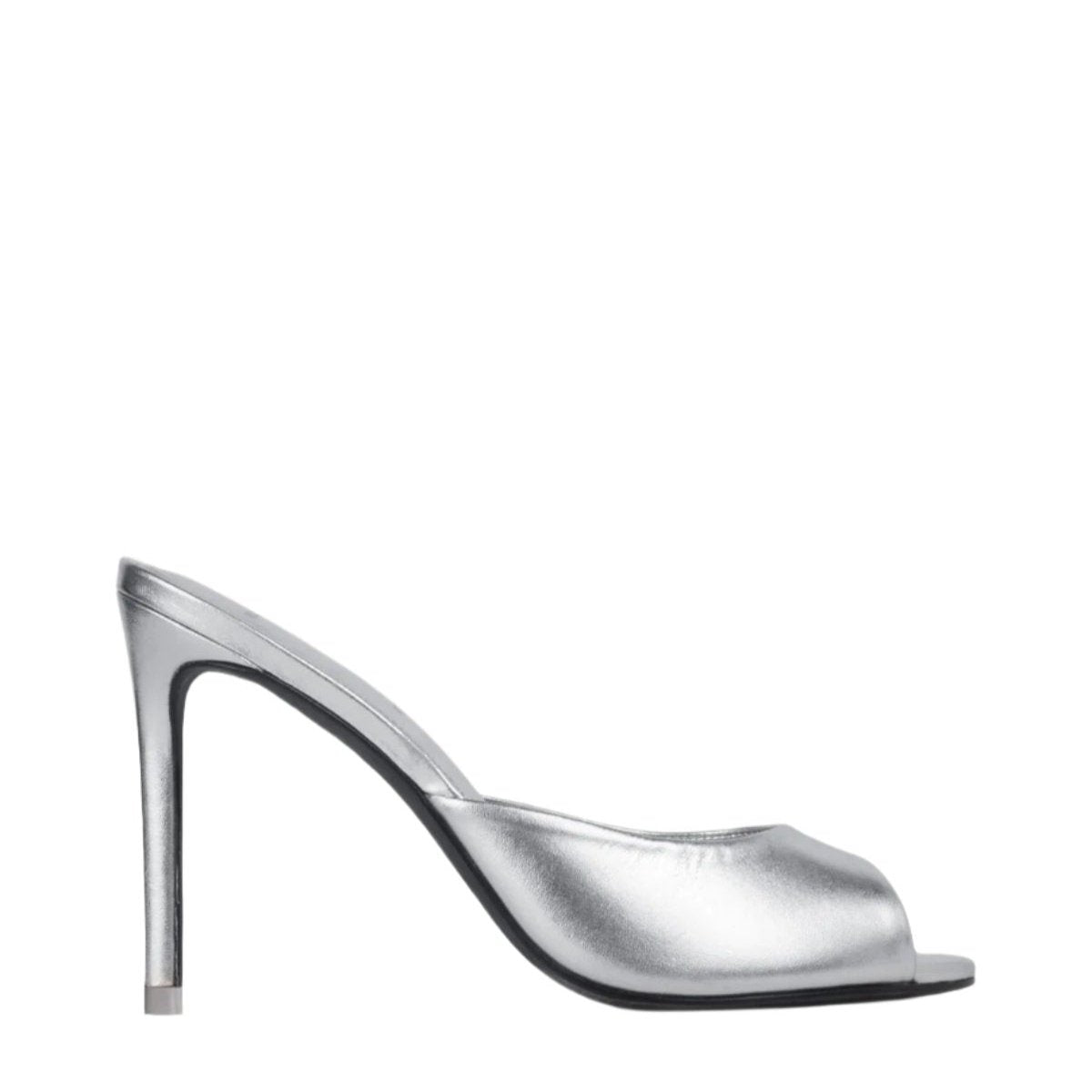 Alessia in Silver Metallic Leather