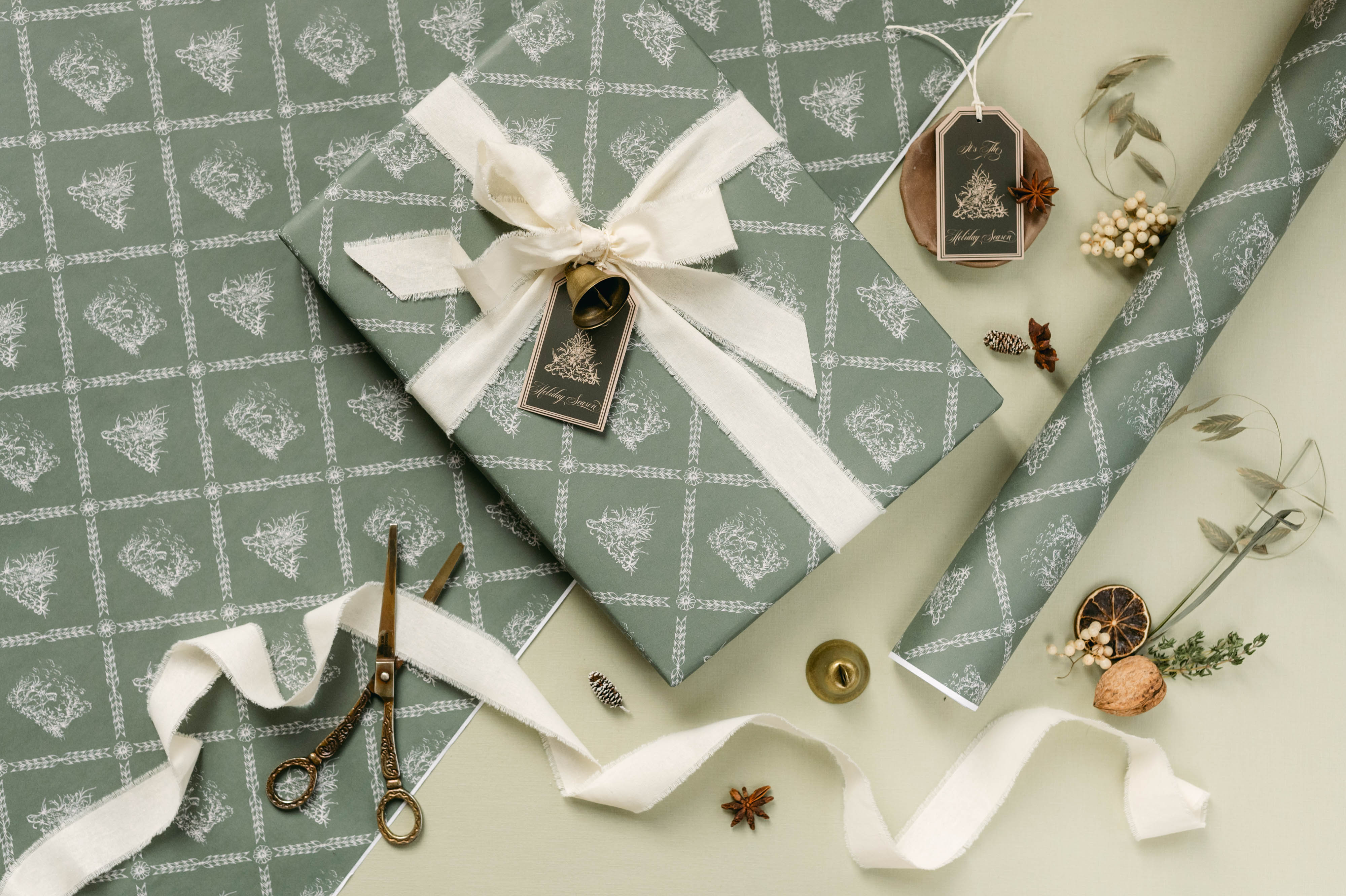 Countryside Charm Gift Wrap