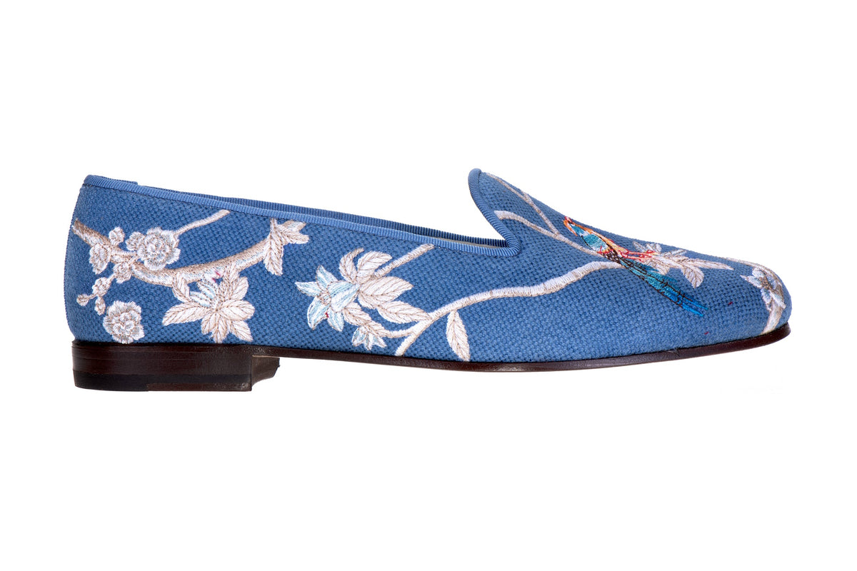 Our Snowbird Marlin Linen Slipper (Women) item is photographed here against a white background.