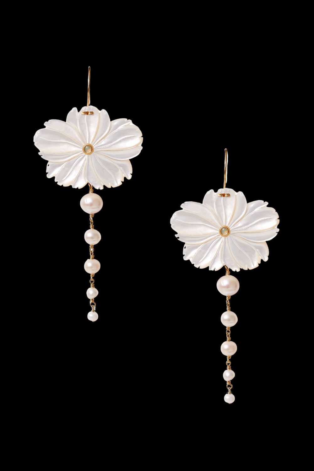 Magnolia Drop Earrings White