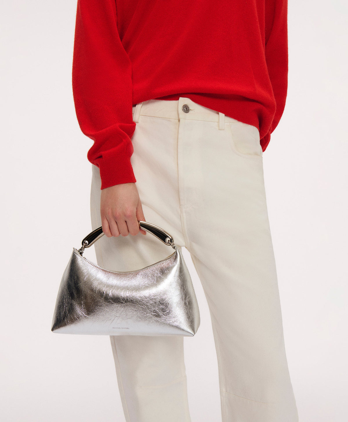 Metal Handle Rhea in Silver