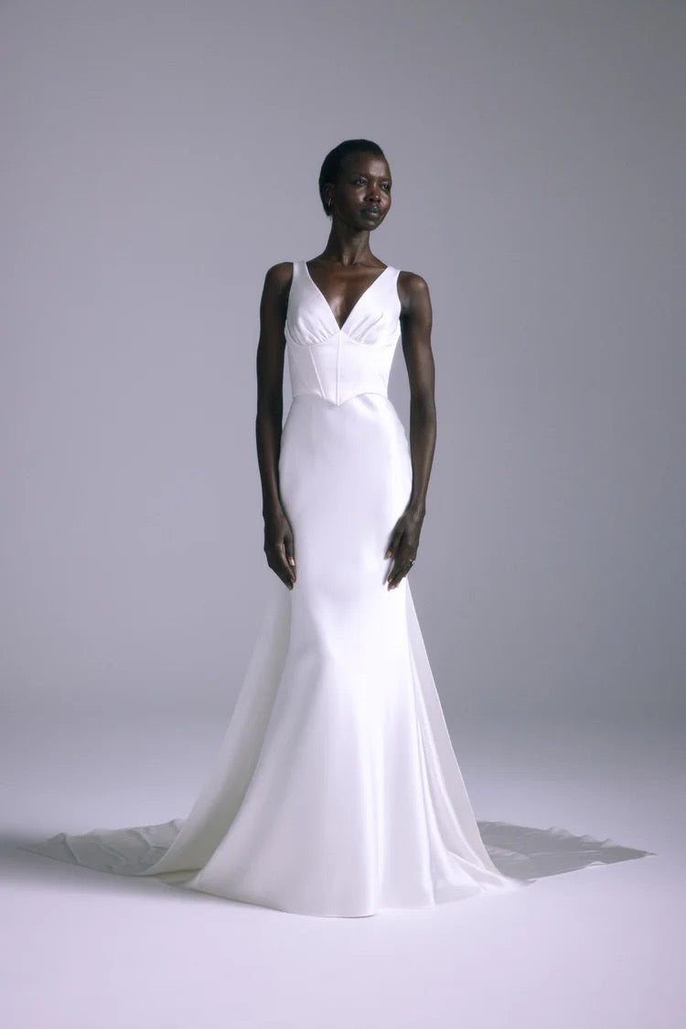 Aoki Gown