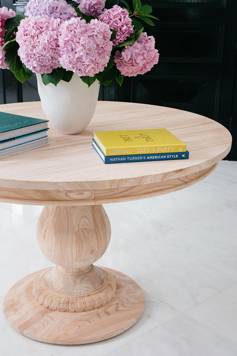 Charlotte Pedestal Table