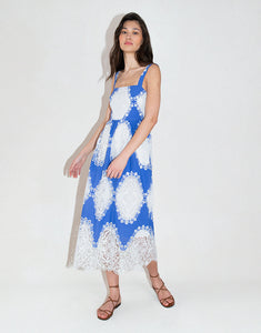 Ninet Lace Midi Dress in Blue/White