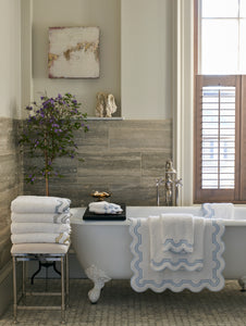 Mirasol Bath Collection