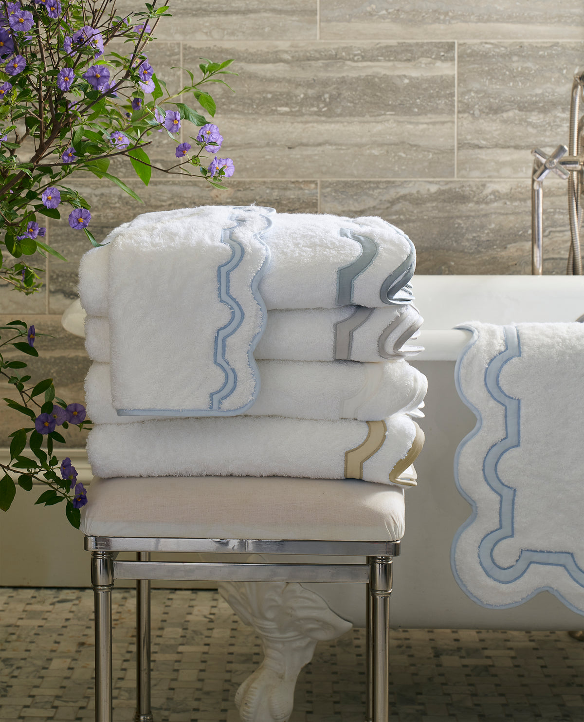 Mirasol Bath Collection