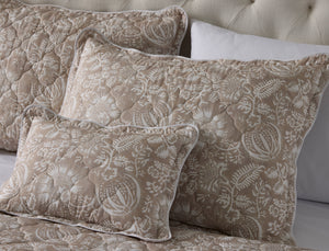 Matouk Schumacher Granada Collection