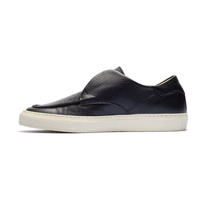 Men's Black Pebbled Leather Pitti Sneaker