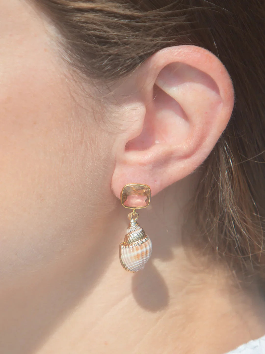 Capri Earrings in Natural