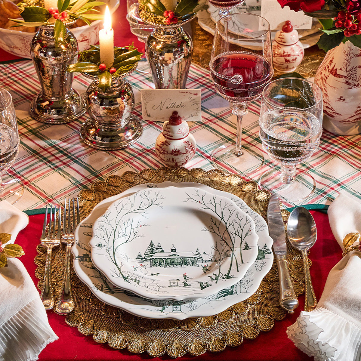 Country Estate Winter Frolic Dessert/Salad Plate in Evergreen
