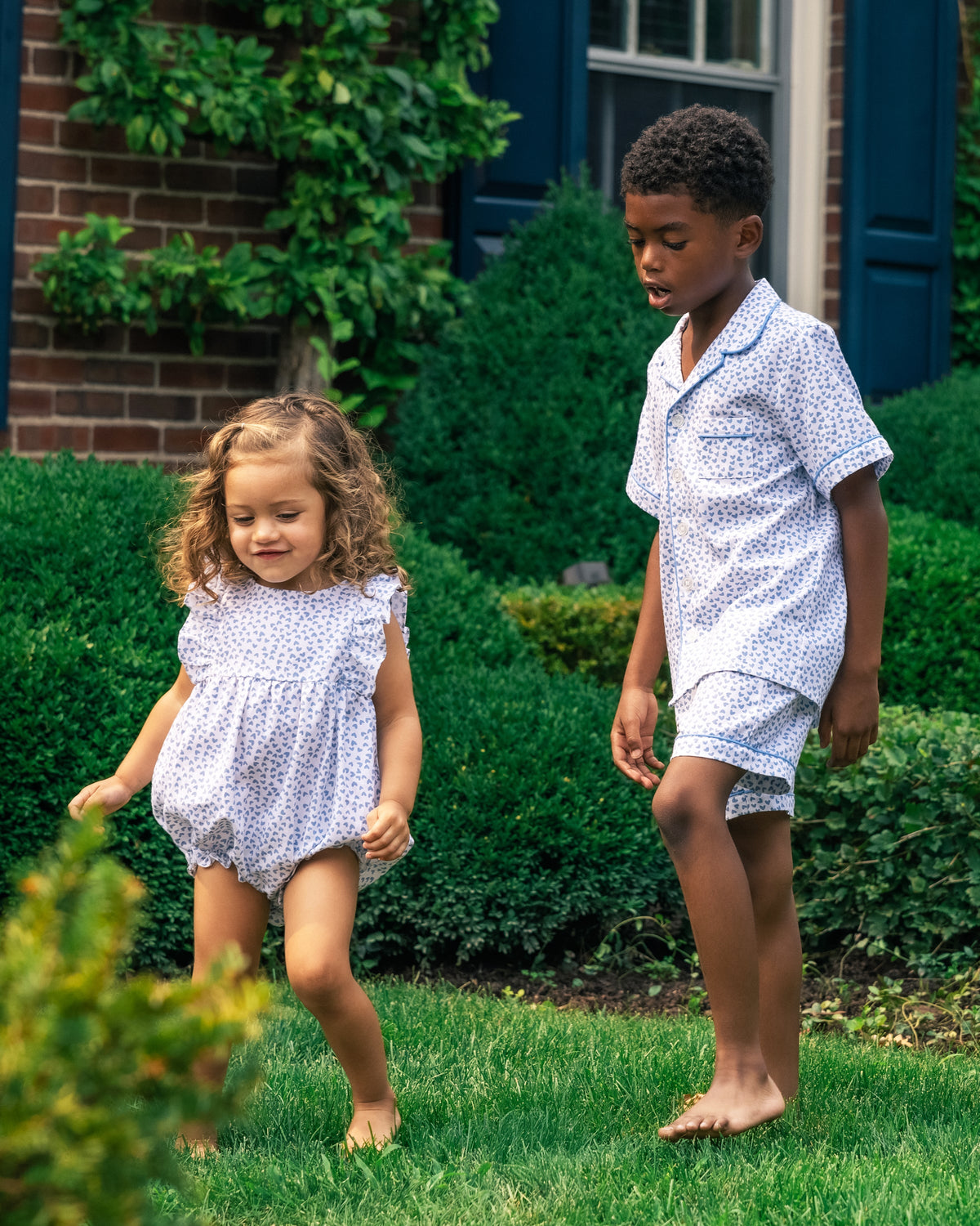 Baby’s Twill Ruffled Romper in Bluehearts