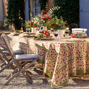 French Tablecloth Meadows Red & Green