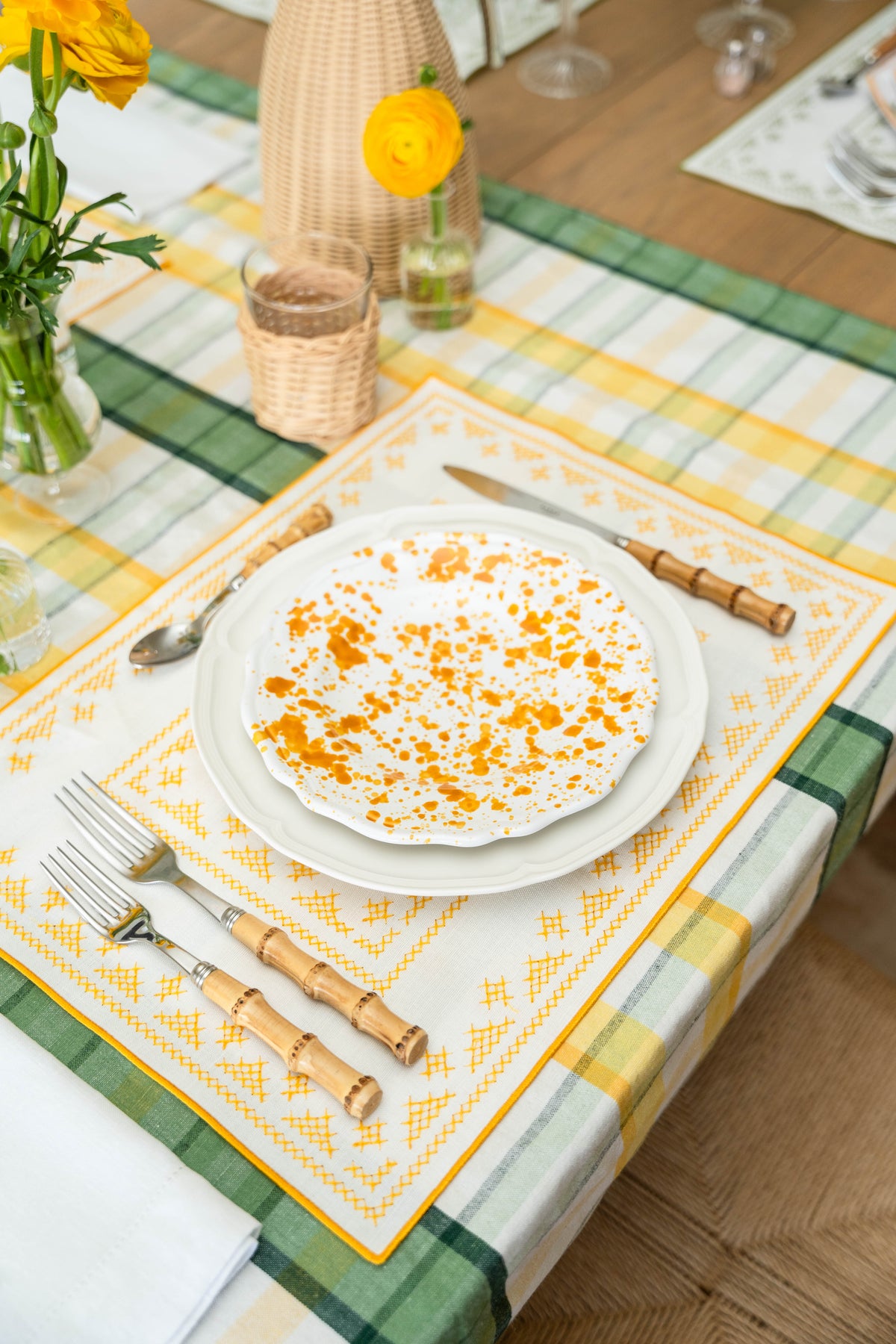 Pedralbes Placemat in Marigold