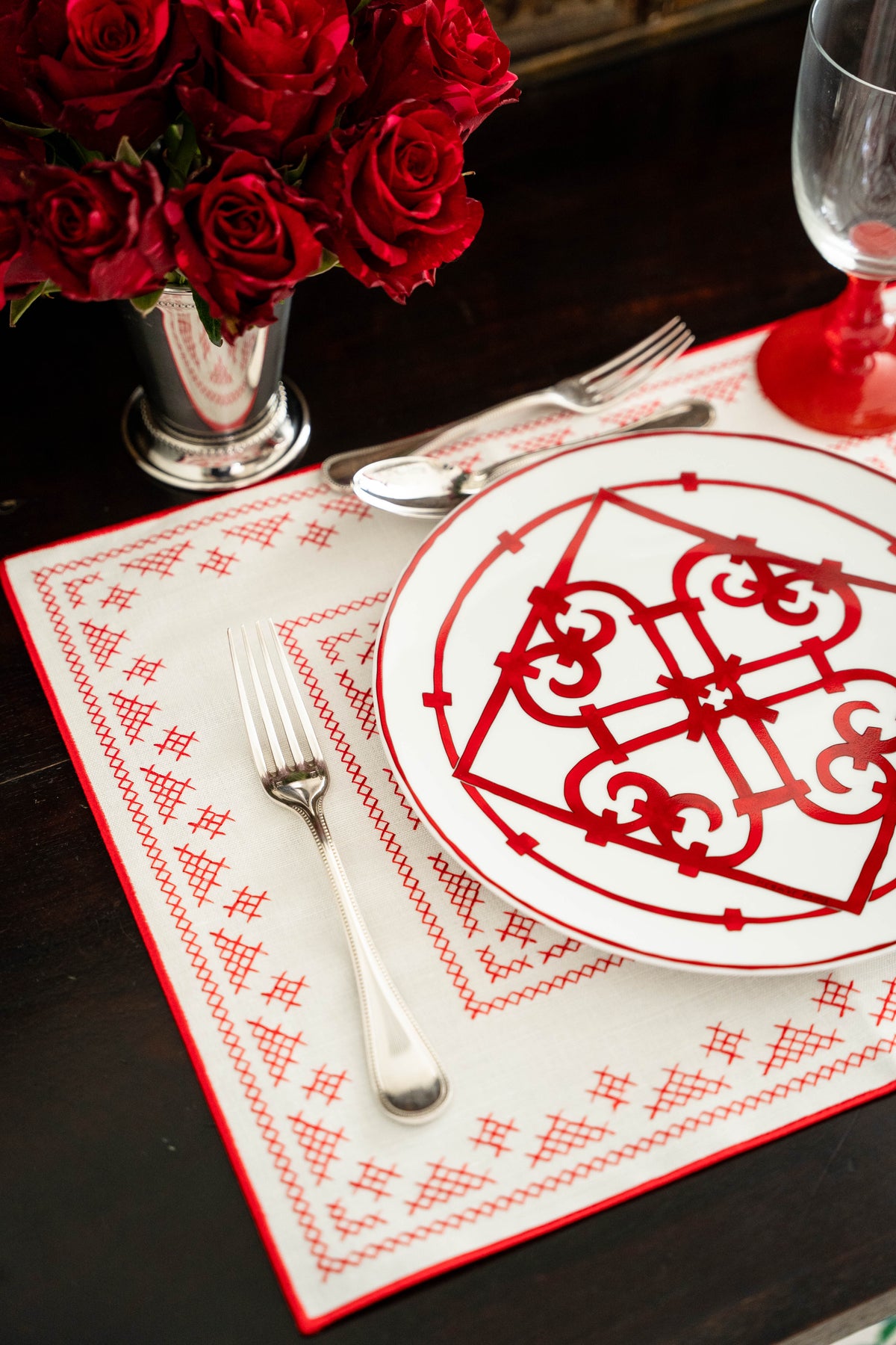 Pedralbes Placemat in Cherry Red