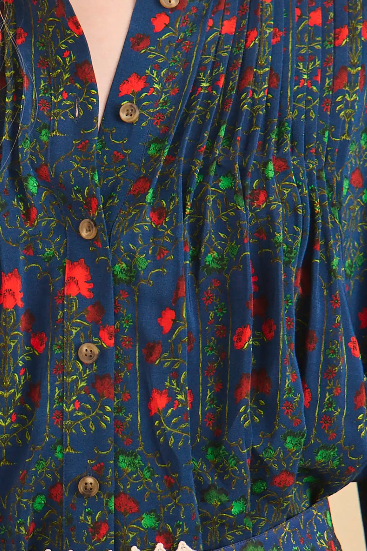 Daphne Top in Midnight Garden