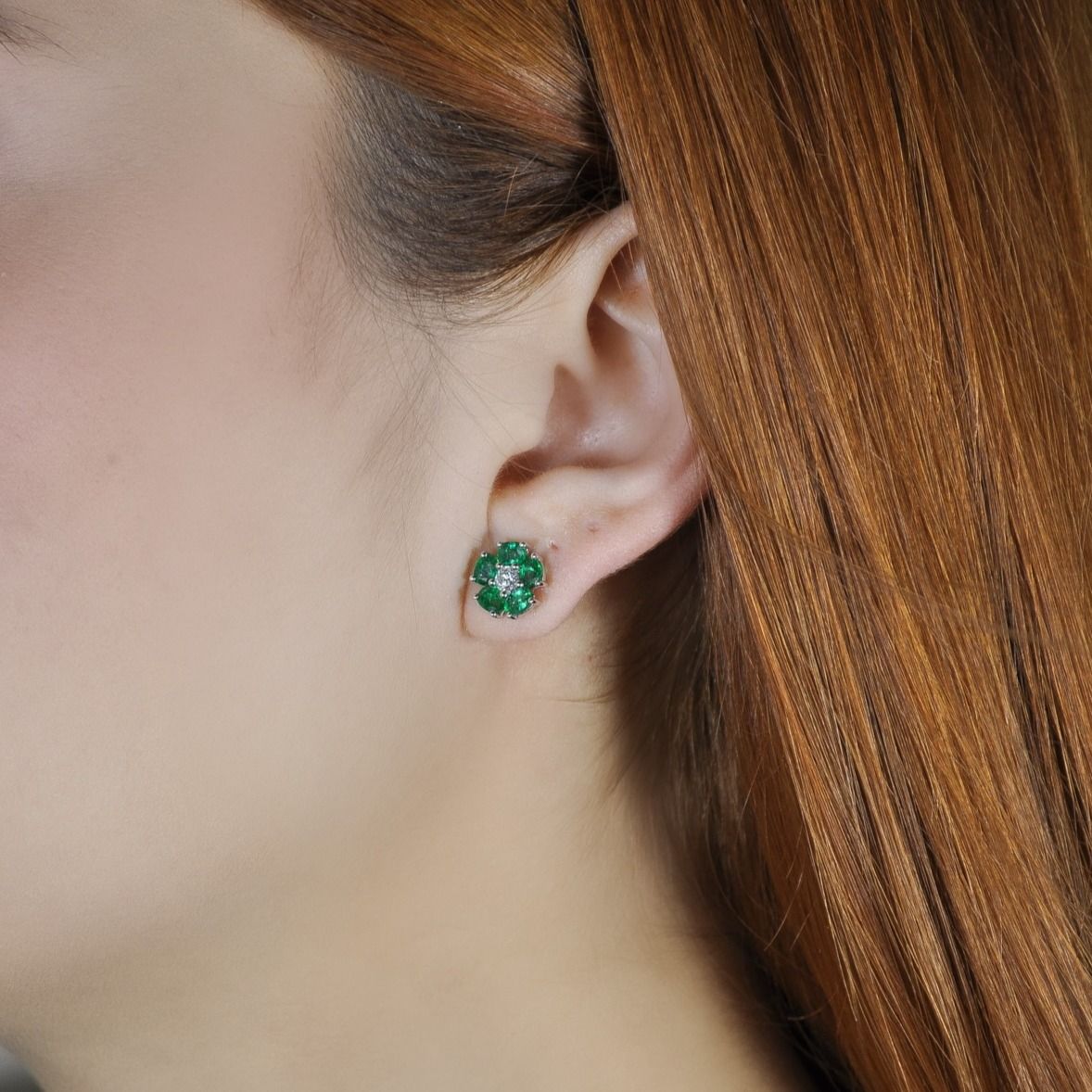 Emerald Fleur Stud Earrings