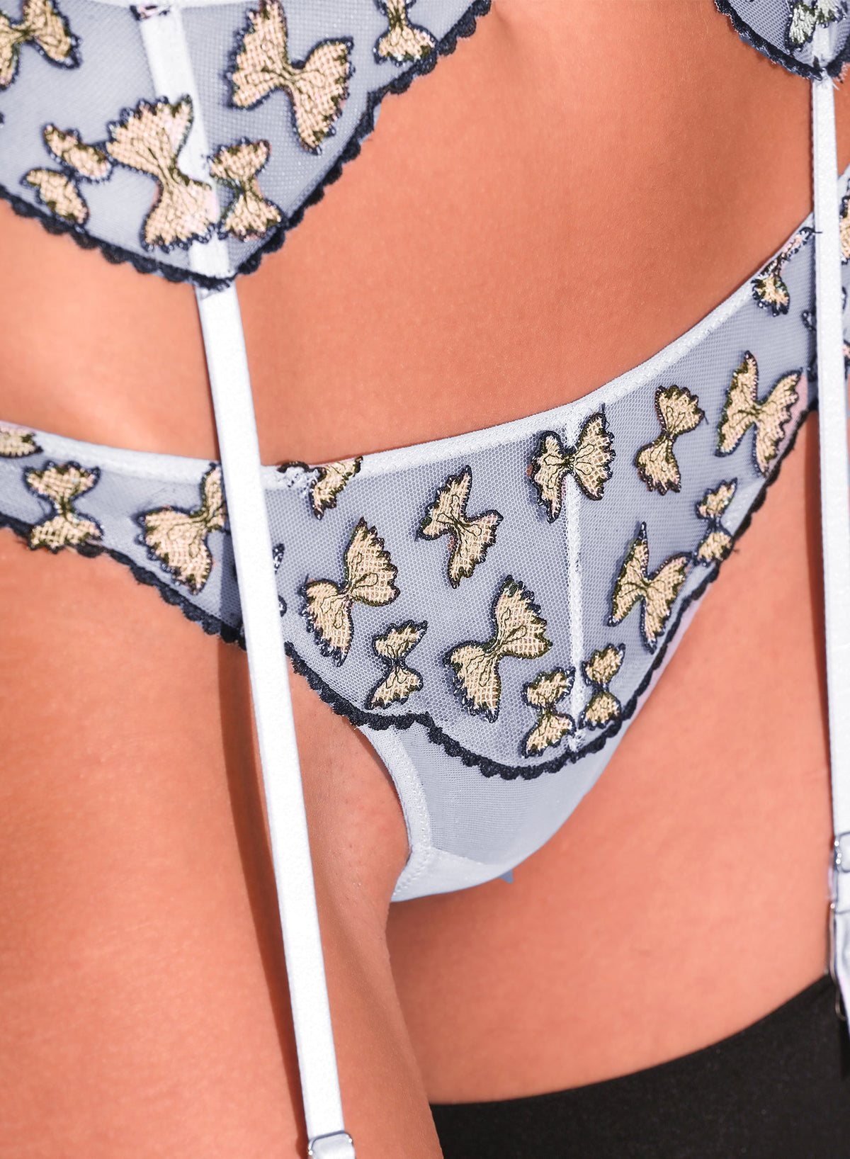 Farfalle Embroidery Thong