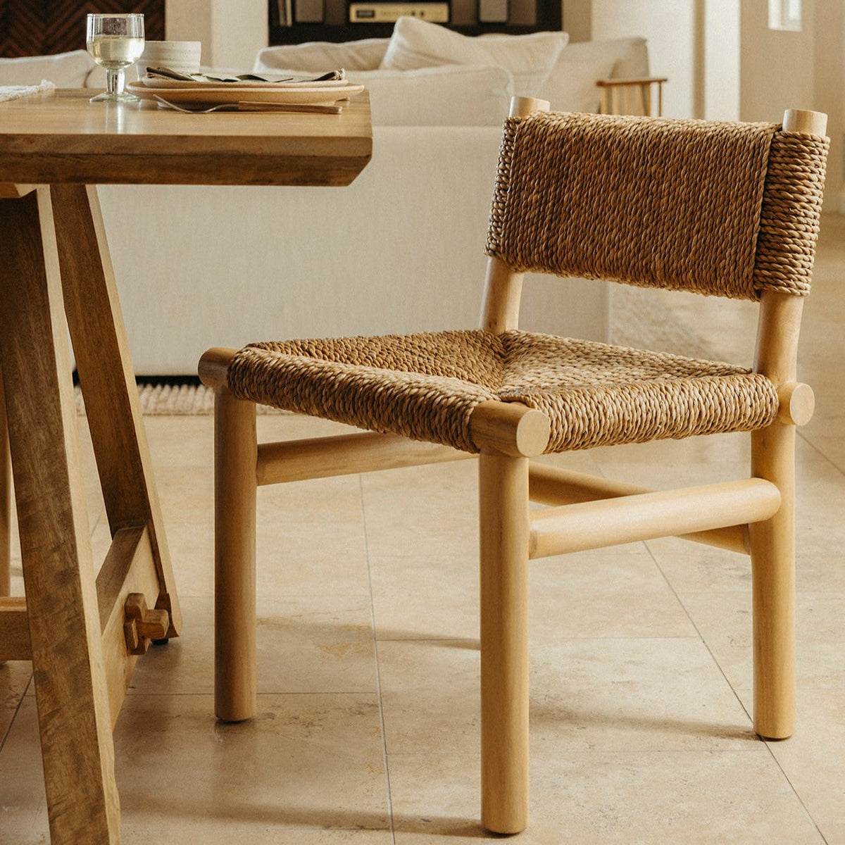 hacienda dining chair angle