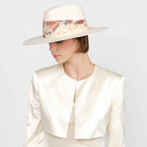 Begonia Hat in White