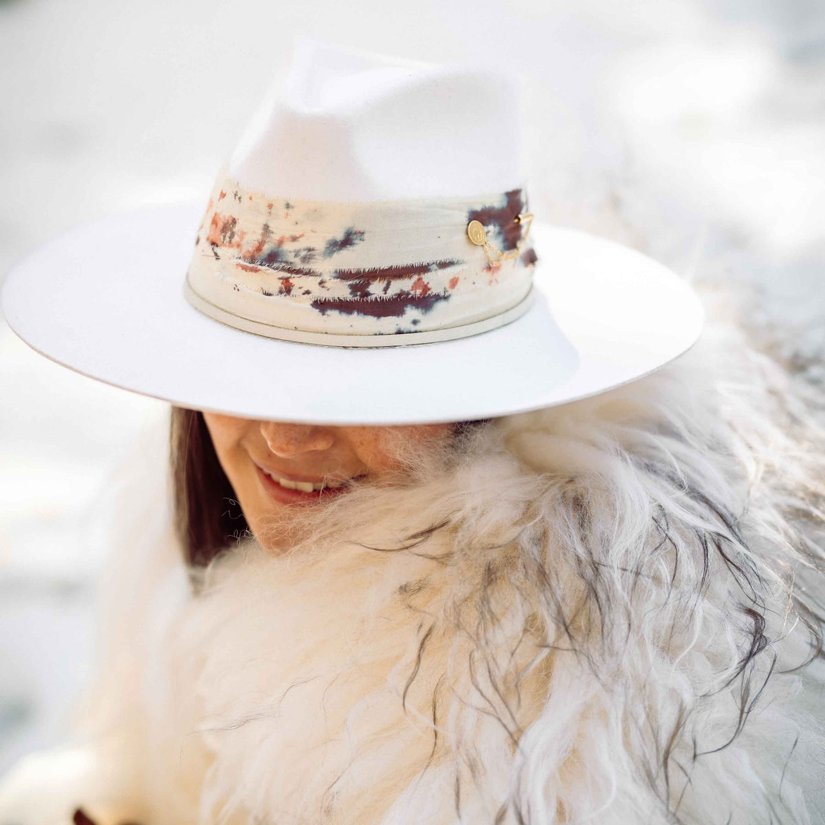 Begonia Hat in White