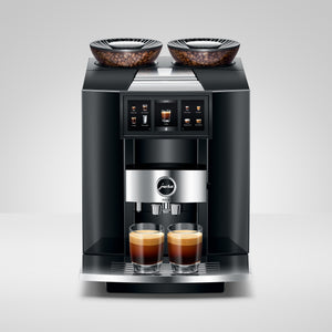 Giga 10 Fully Automatic Coffee Machine in Diamond Black