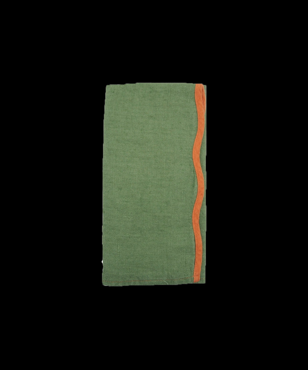 Scallop Linen Napkins in Green, Set Of 4