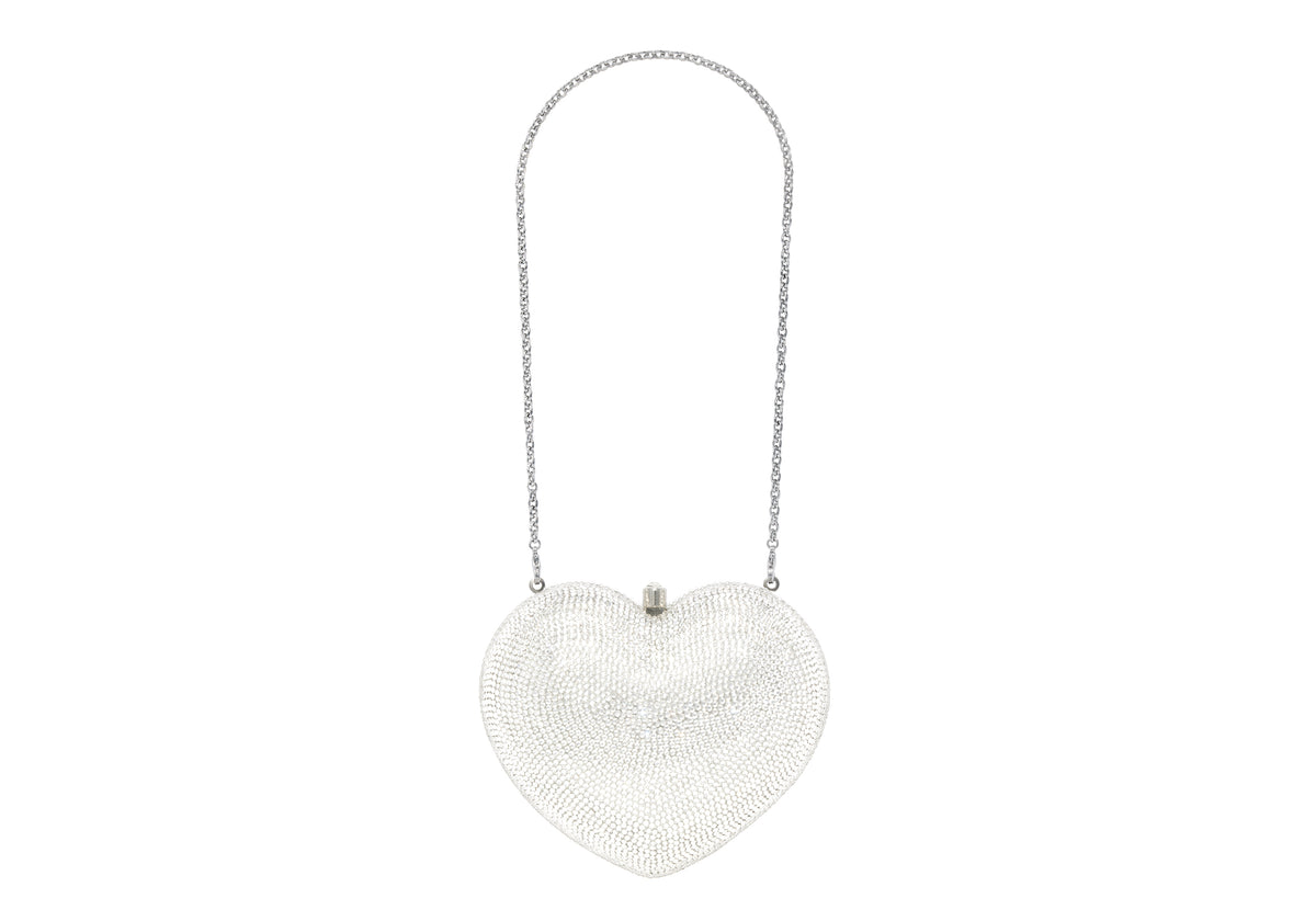 Petit Coeur L'amour Clutch in Silver