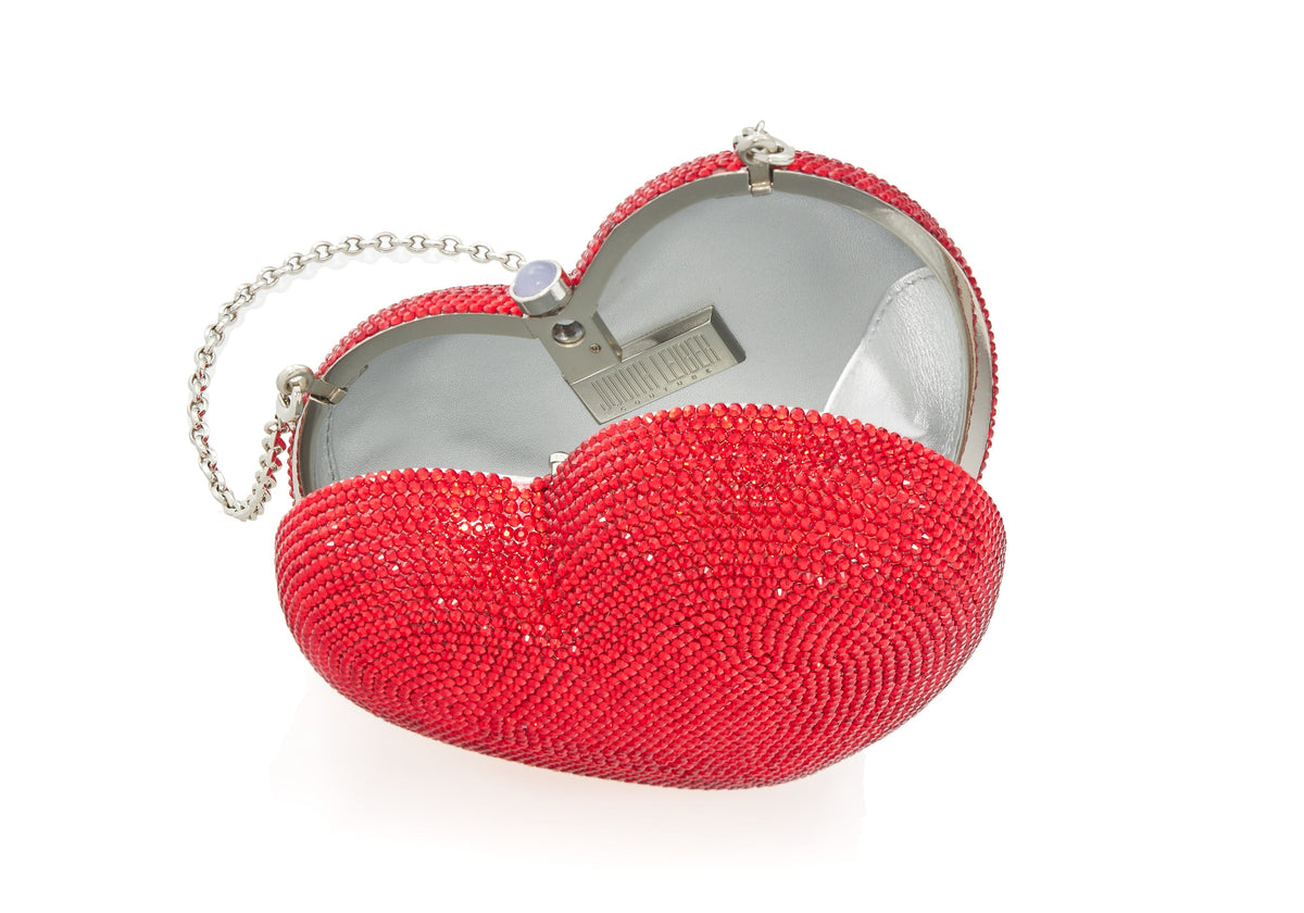 Petit Coeur L’amour Clutch in Red