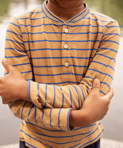 Henley T-Shirt in Camel Fine Stripe