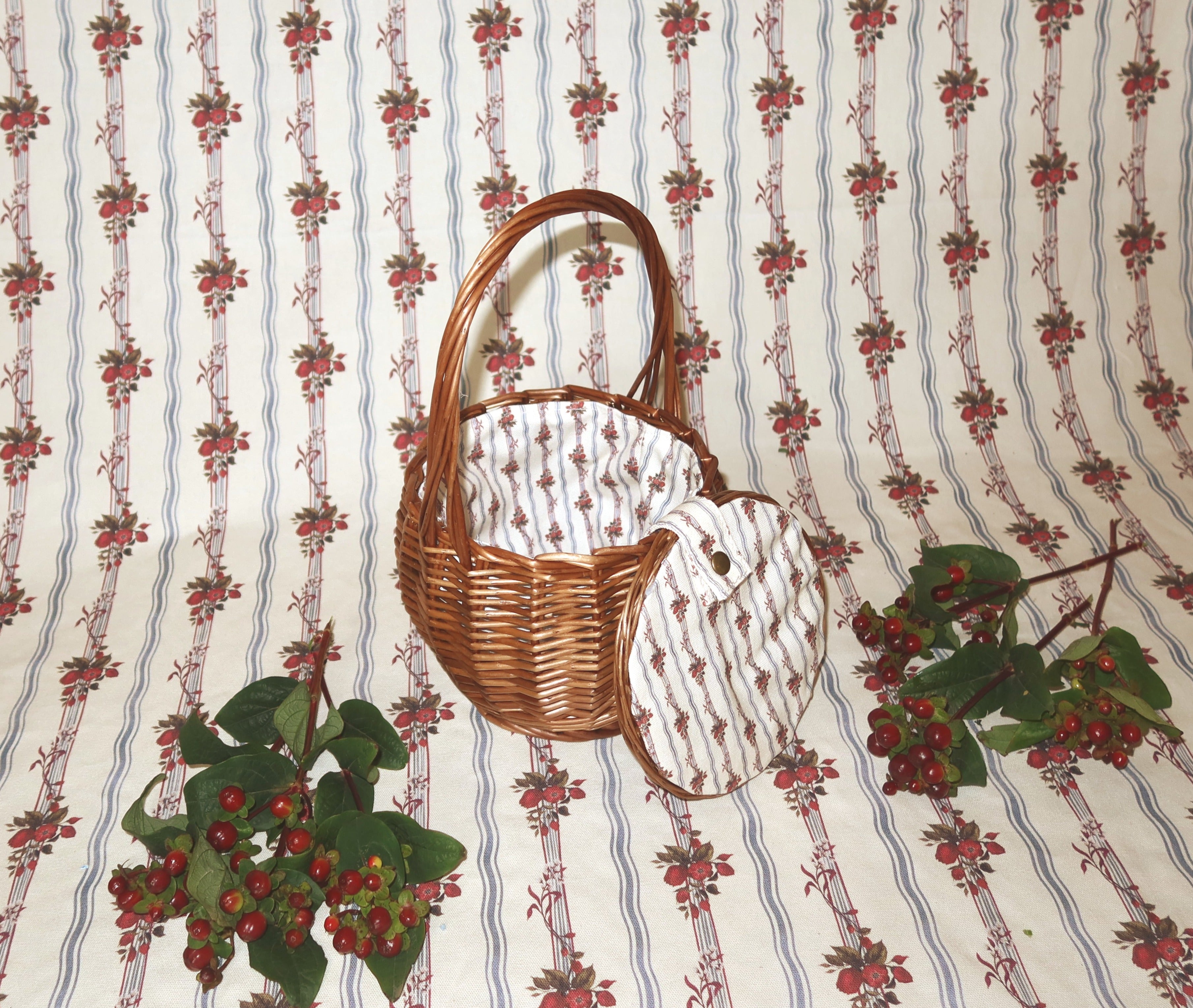 The Baby Garden Basket with Rose Print