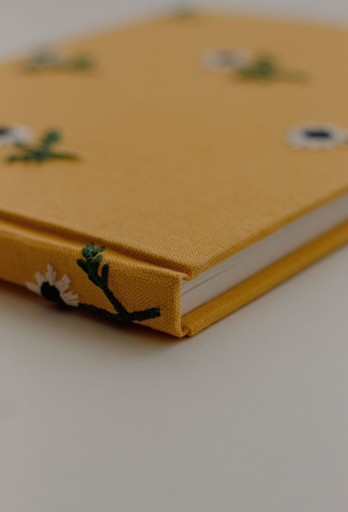 Manzanilla Mustard Guest Book