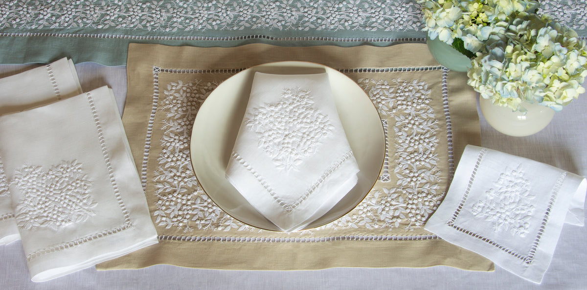 Jardin Monochrome Cocktail Napkin Set in Six Colors