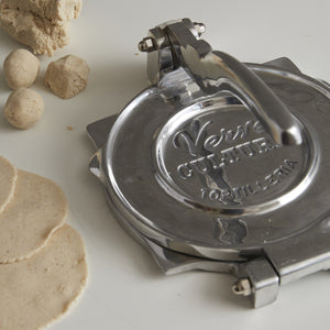 XL Tortilla Press in Polished Aluminum