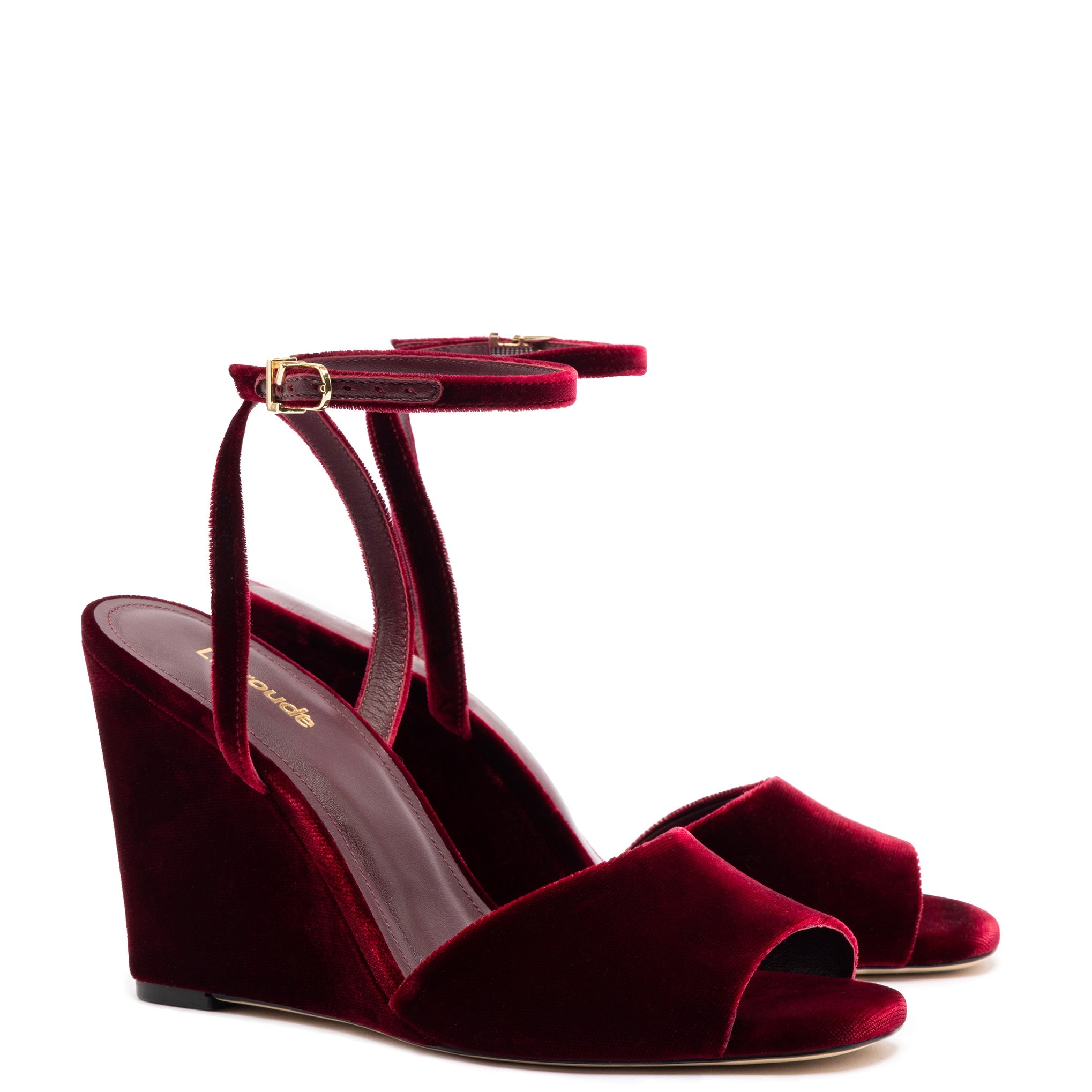 Yves Wedge In Wine Velvet