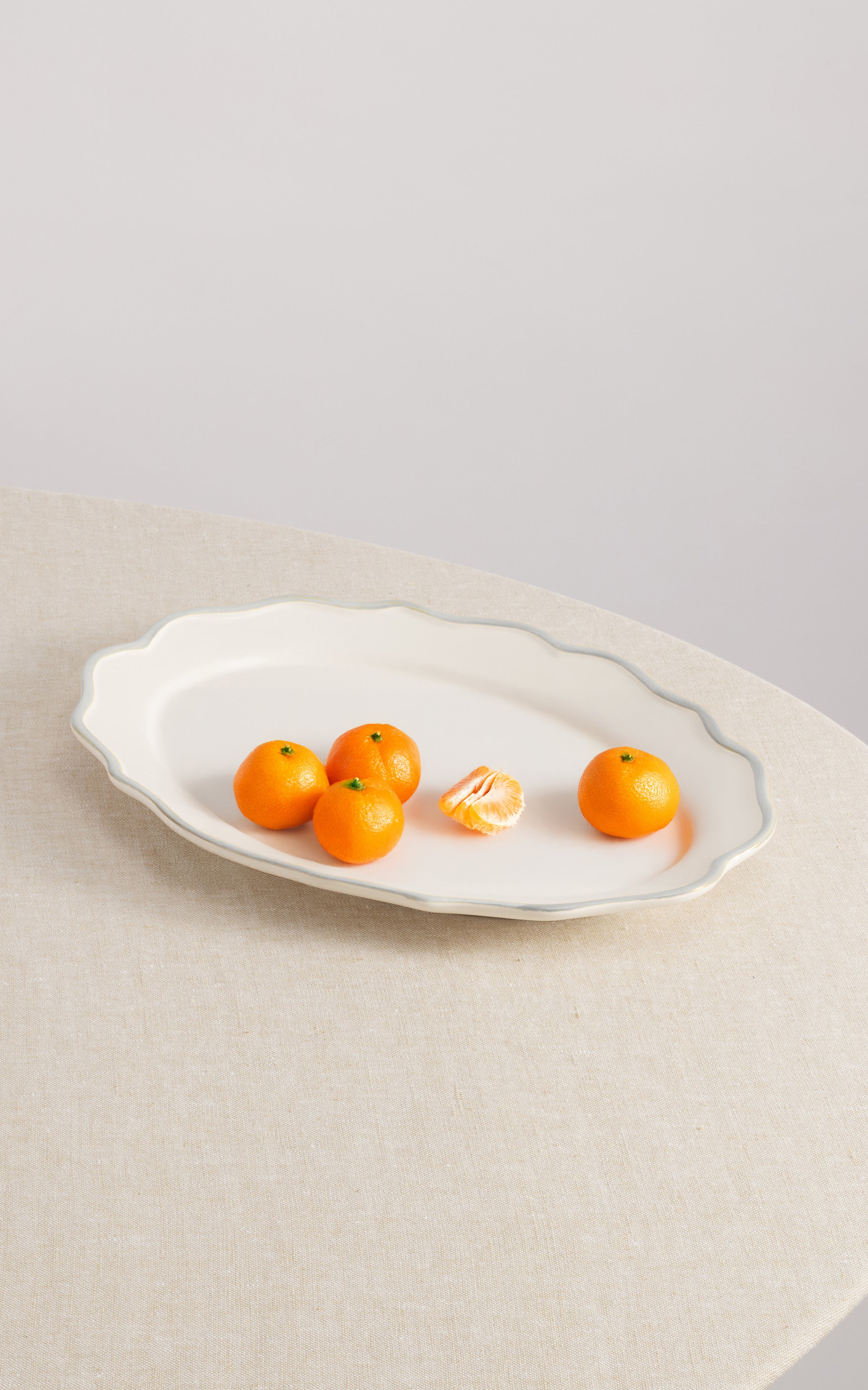 Sylvia Oval Platter 15.5"
