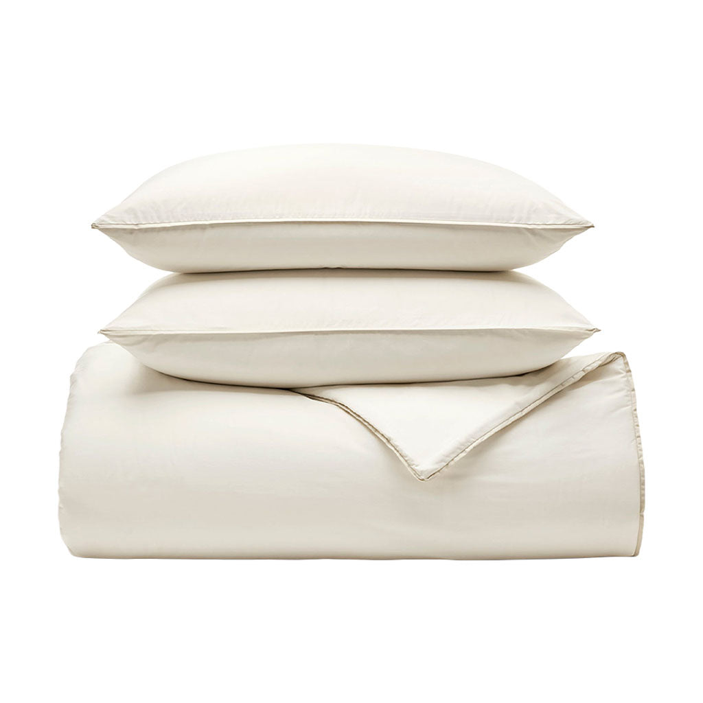 Signature Comforter Set in Cream
