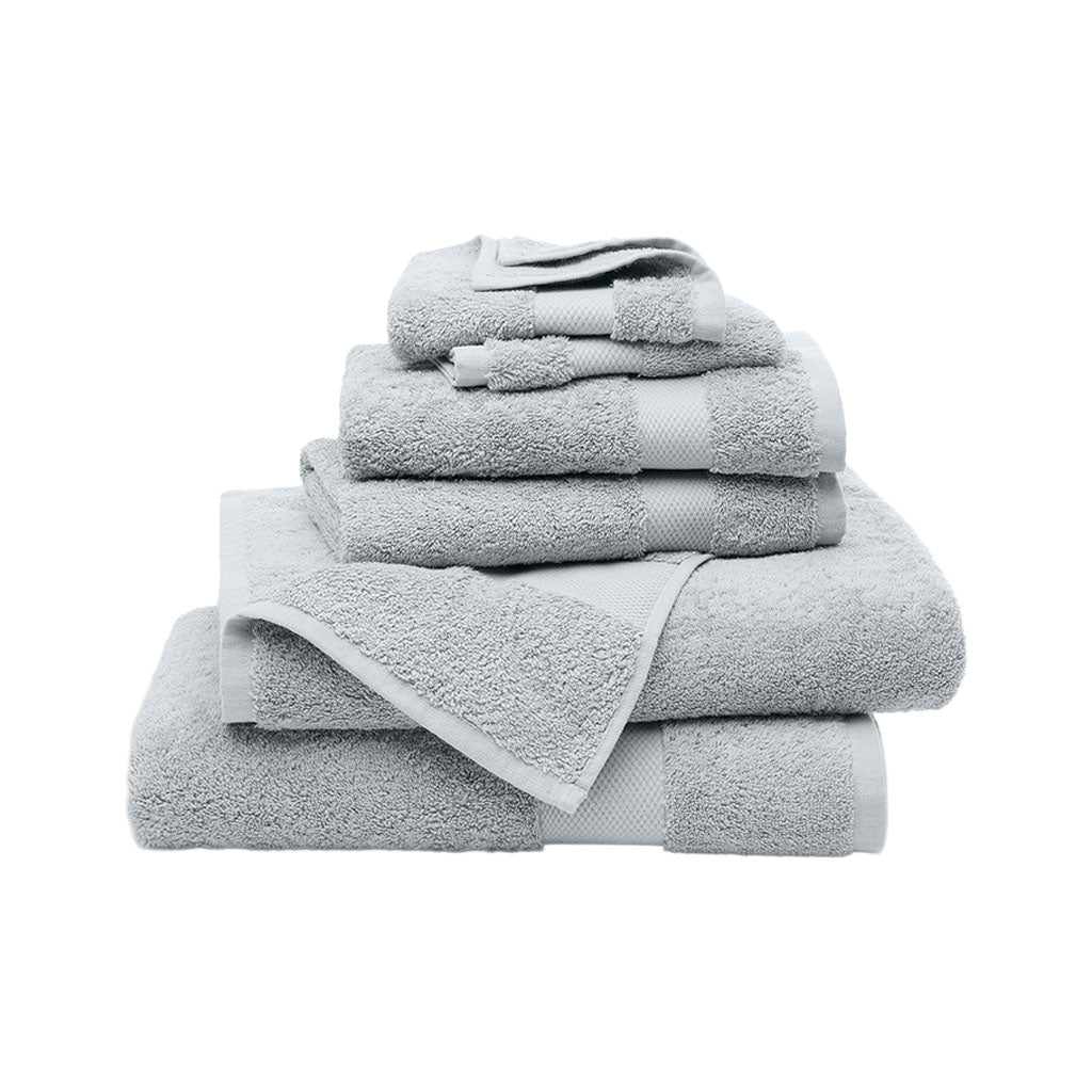 Plush Bath Towel Set in Shore