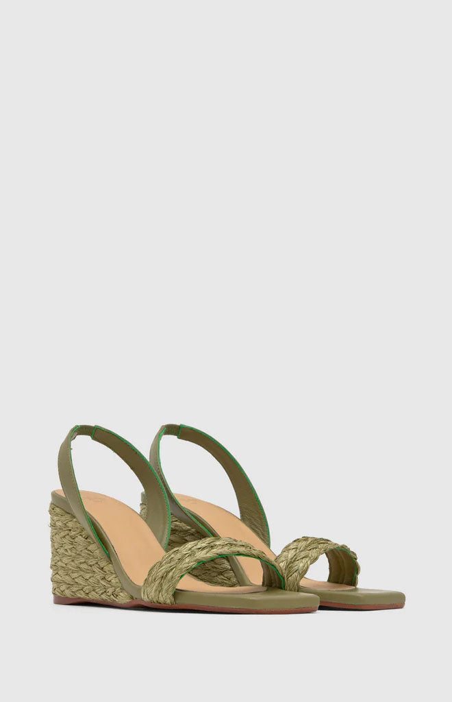 Barby in Olive