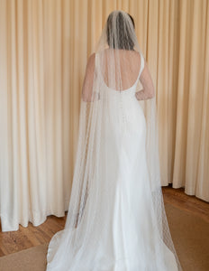Petit Floral Lace Veil